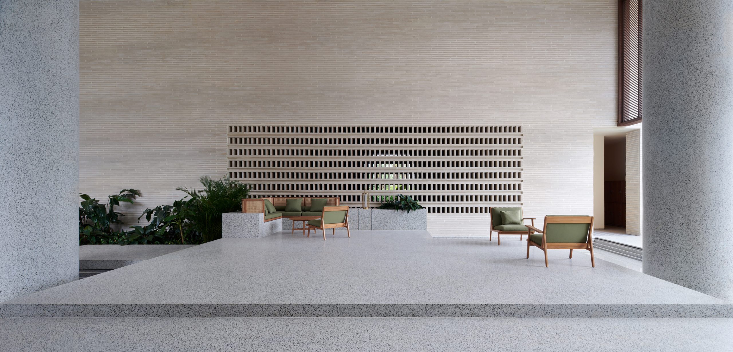 Neri_Hu Project_Sanya Wellness Retreat_Arrival lobby_Photo by Chen Hao (2)