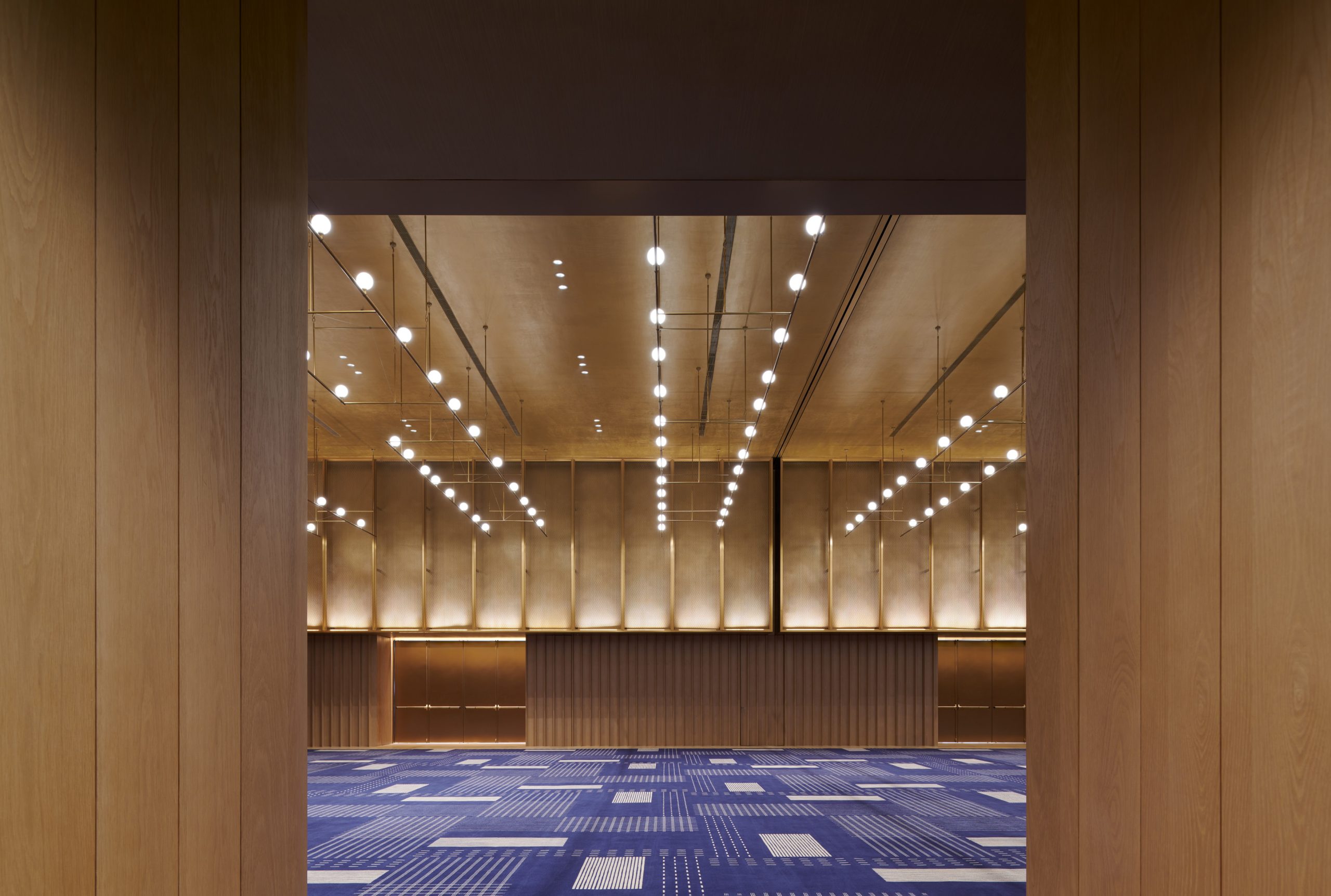 Neri_Hu Project_Sanya Wellness Retreat_Ballroom_Photo by Chen Hao