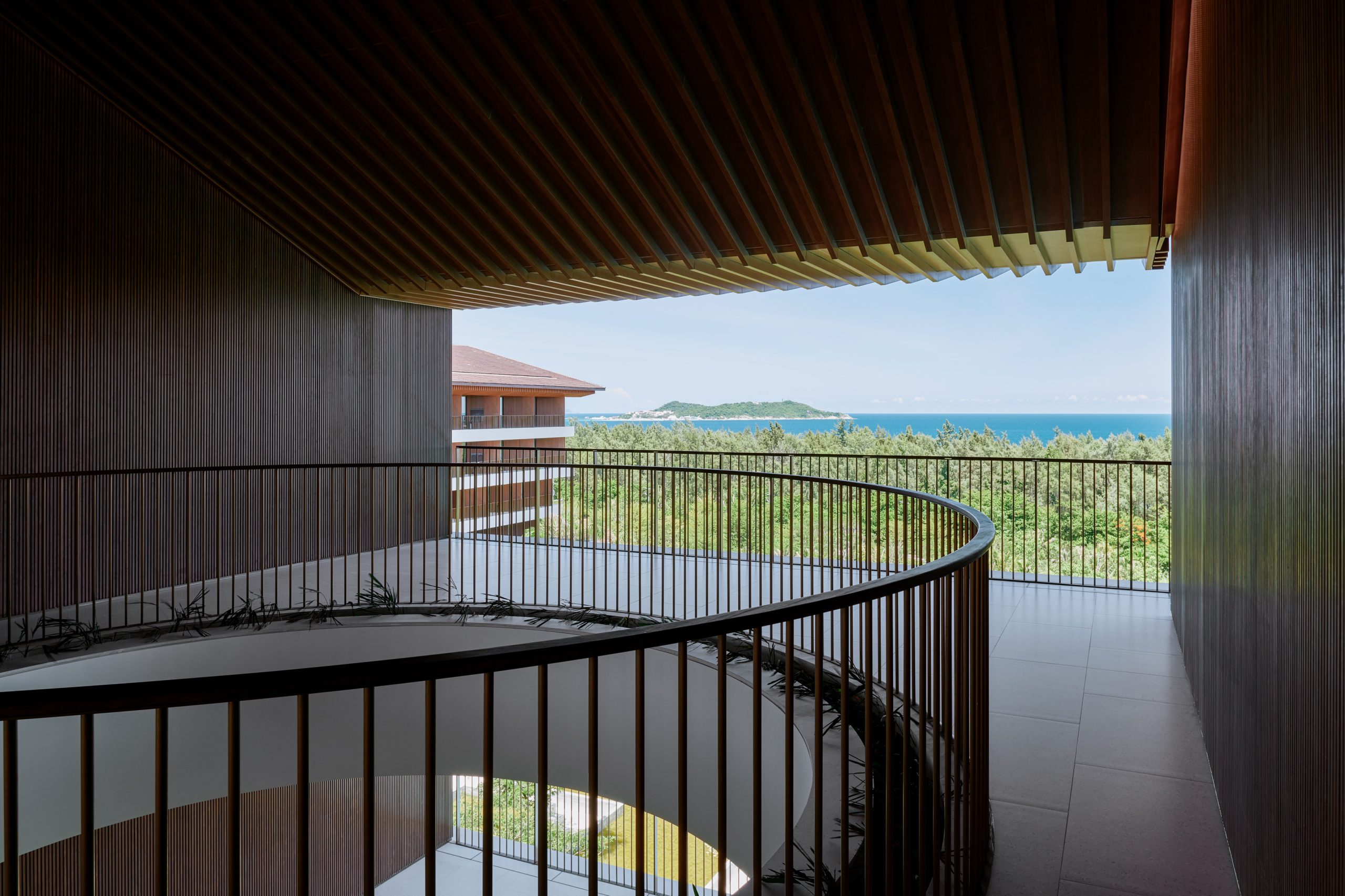 Neri_Hu Project_Sanya Wellness Retreat_Corridors_Photo by Chen Hao (3) (1)