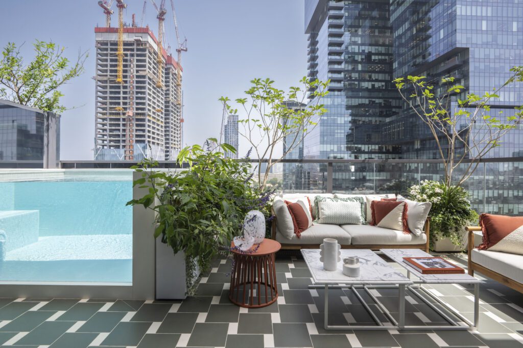 Oshir-Asaban-Penthouse-12-1024x683