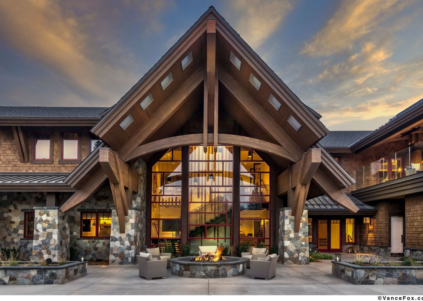 To the south is a golf course. To the north, a nature preserve. To the east is a residential complex. And to the west lies Lake Tahoe itself.