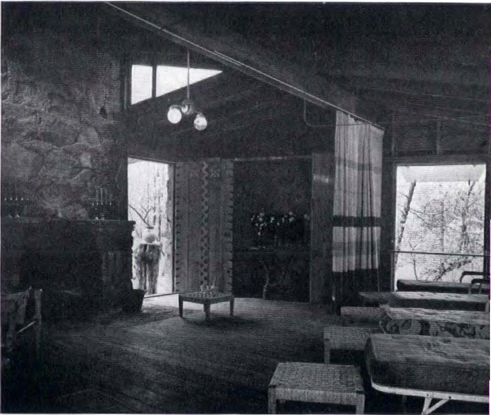 The Harris Armstrong Weekend House, Jefferson County MO