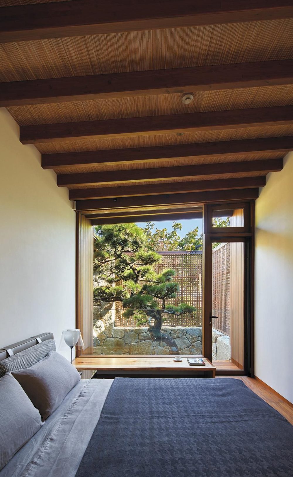 Lath House, Tokyo Japan. Designed by Hiroshi Nakamura & NAP. Built by Satohide. Structural engi