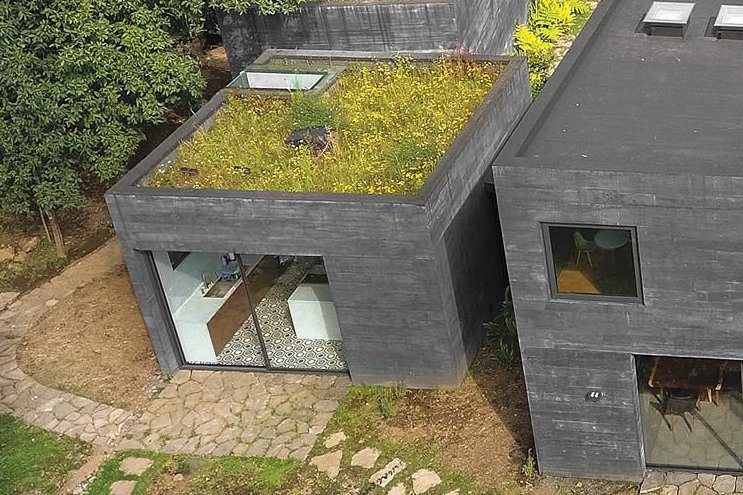 The Eduardo Gonzalez and Mayra Osorio House, Estado de México, Mexico. Designed by Fernanda