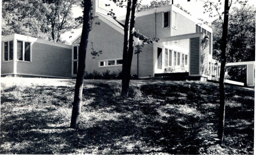 The Zuckerman House, 6 Forest Trail, Woodbridge CT