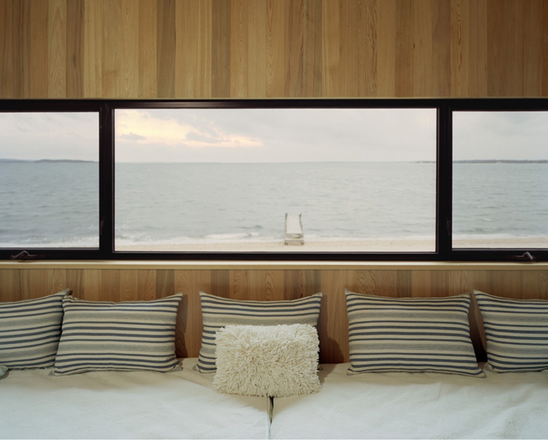 Out at the end of Long Island where the land fishtails into the North and South Forks, a tiny dollop of of sand appears to have slipped between the two tines and split them.