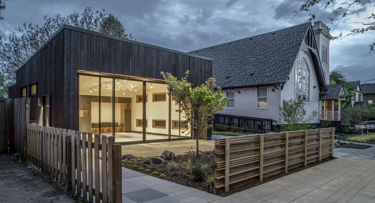 The Virginians purchased it and started producing plays there in 2008. By 2010, they’d developed a marketing plan and begun reaching out to the community.