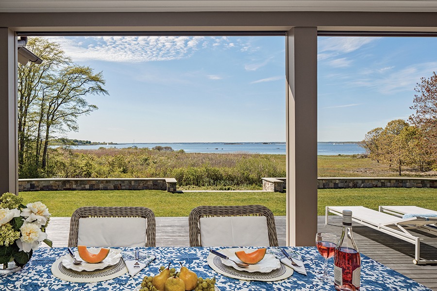 Sound-Cottage_PorchView_im