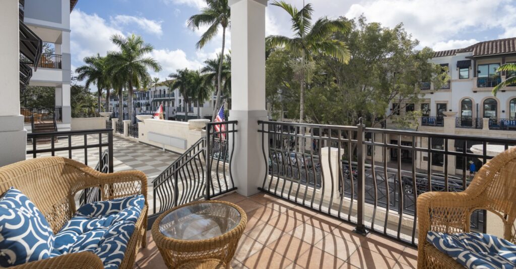 Inn-on-Fifth-Terrace-200-Balcony-1024x535