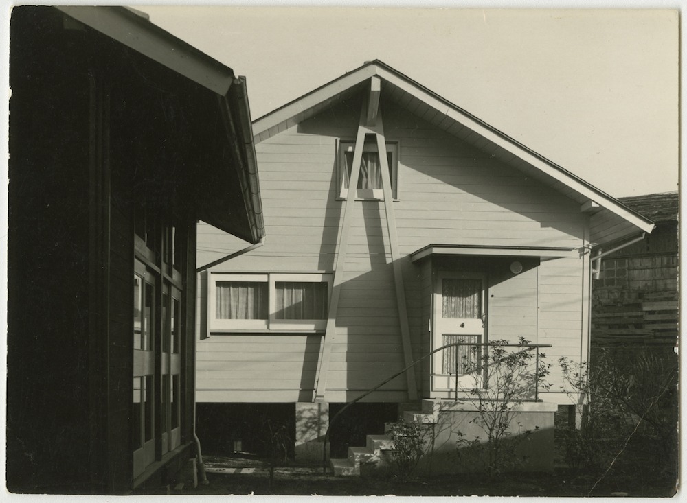 Japanese House p 39_1A-213-1-2 (1)