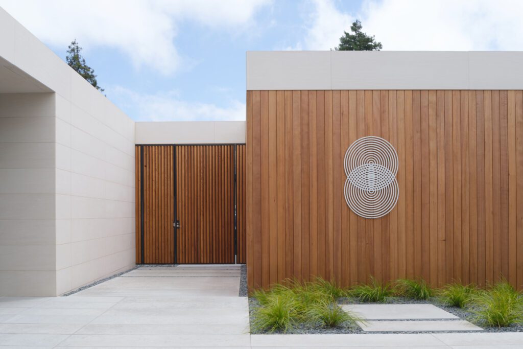 10_9-SHORE-WEST-1024x683