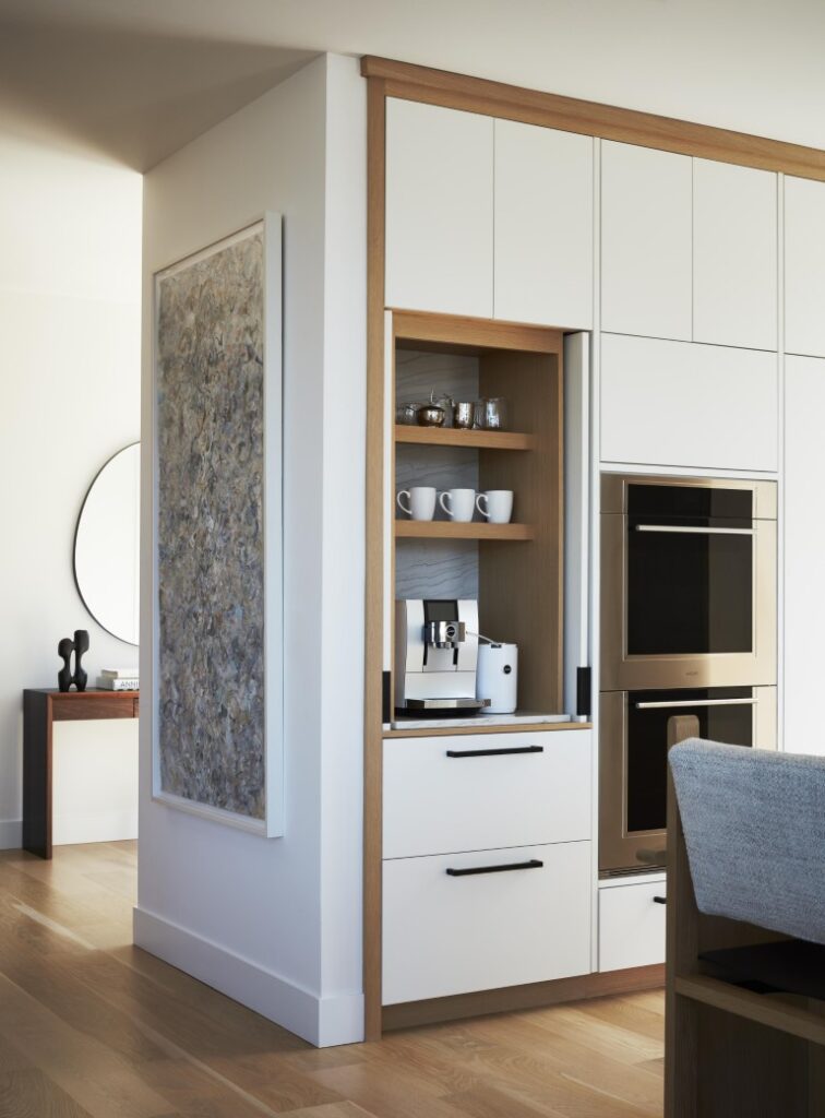 Hamptons 6 Photo by Tim Lenz