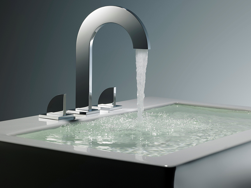 Its Premium Collection is high-end, meticulously crafted and engineered collection of bath fittings produced in a dedicated facility within the company’s 700,000 square-foot state-of-the-art complex in Buenos Aires.