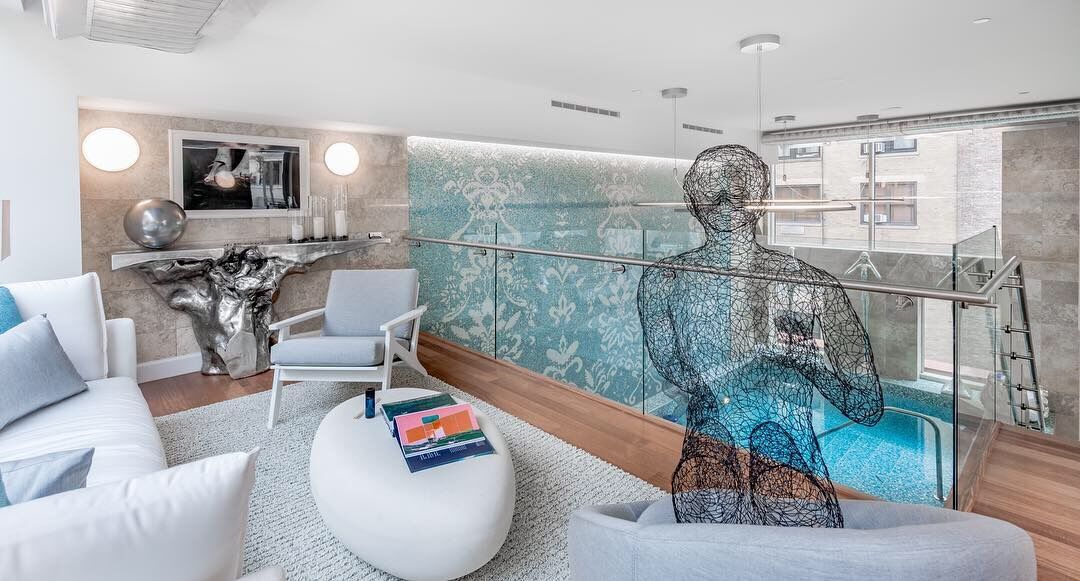 DeLeon is talking about her second assignment for the 11th annual Holiday House NYC, created to benefit the Breast Cancer Research Foundation.