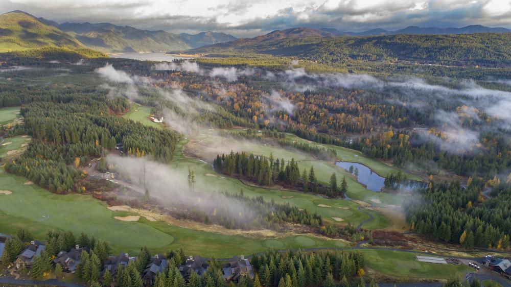 First, there’s the location: it’s on the sunny, dry side of Snoqualmie Pass, about an hour and a half from most destinations in the greater Seattle area.