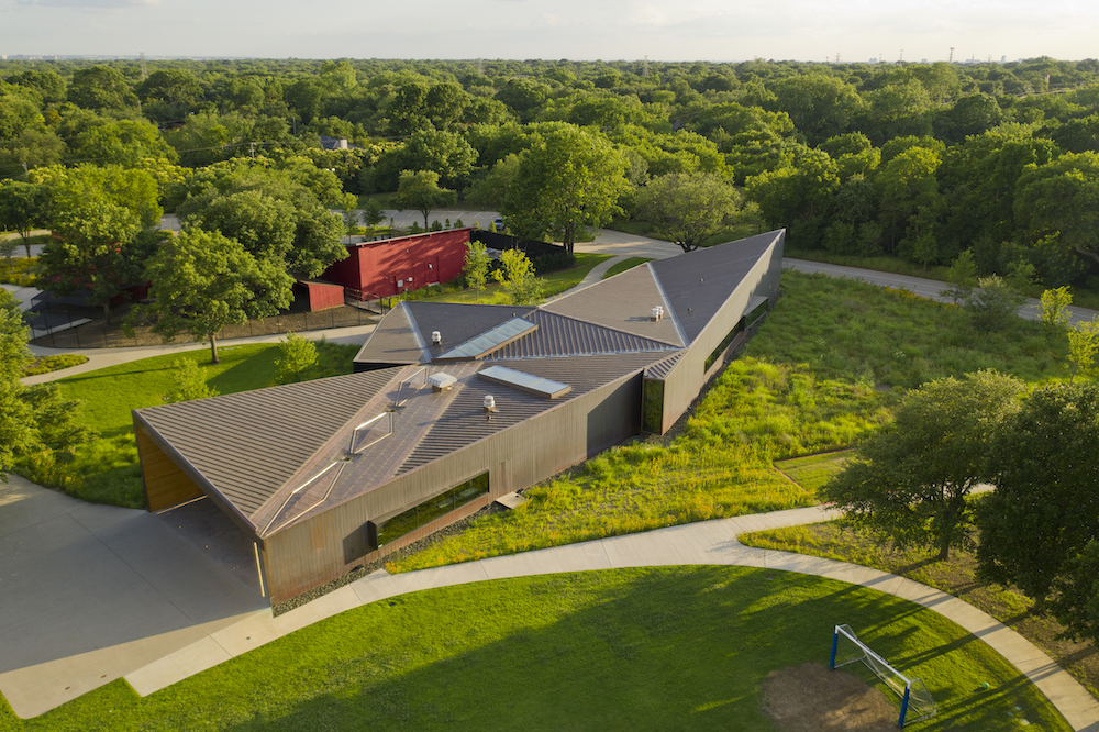 Blackwell’s two new buildings are sited to organize the campus with a circular, perimeter route around all – and enable easy pickup and drop-off.