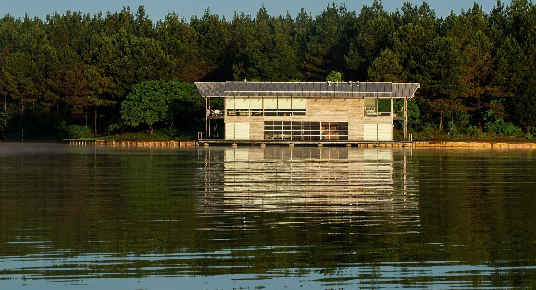 The Boathouse is nestled into a 20-acre lot and is home to Eason and Ellen Leake, developers of Splinter Creek in rural Mississippi.