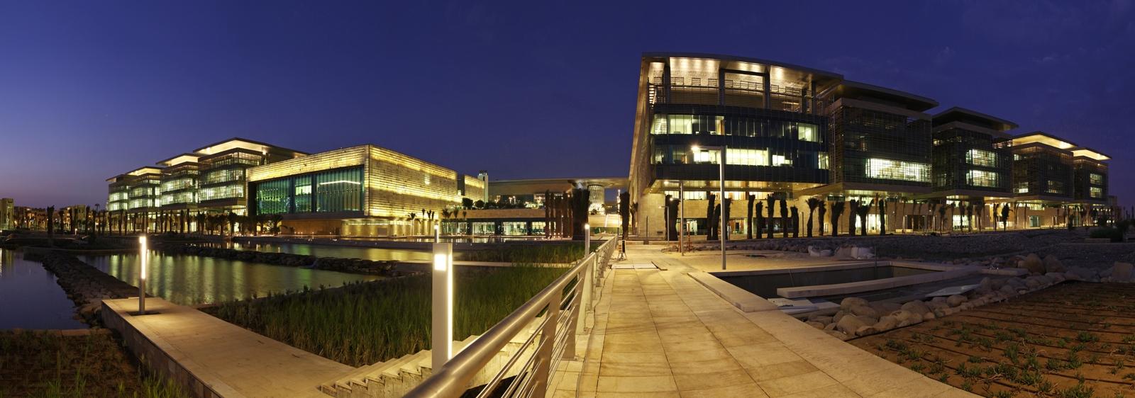 The HOK master planner and landscape designer helped lead a team of 450 to design and build a 6.5 million-square-foot campus for science and technology in Saudi Arabia.