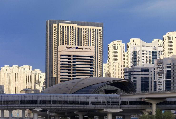 Featured Image Radisson Blu Residence, Dubai Marina