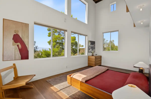 The Robert and Lesley Benson Residence, Calabasas CA by Frank Gehry