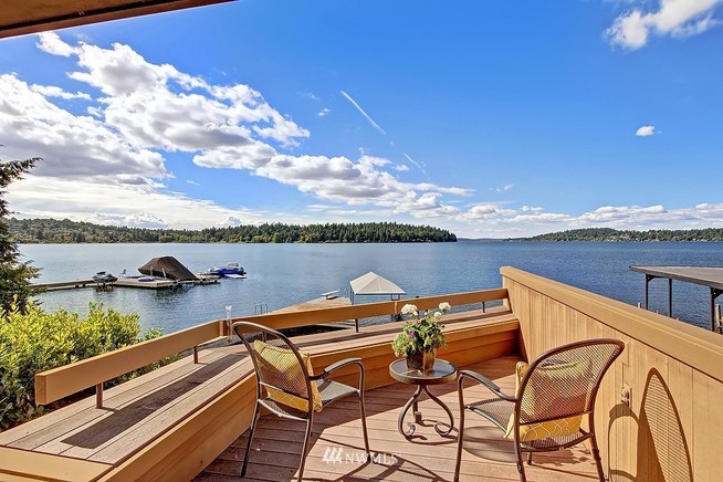 The Oscar C. and Lois Sandberg Residence, 7428 SE 71st Street, Mercer Island WA by Gordon Walker