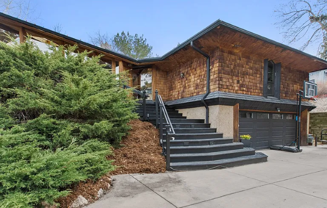The Dr. Peter Albersheim House, Boulder CO by Charles Haertling