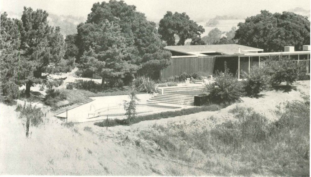 H-Plan and V-Roof House, Redwood City CA