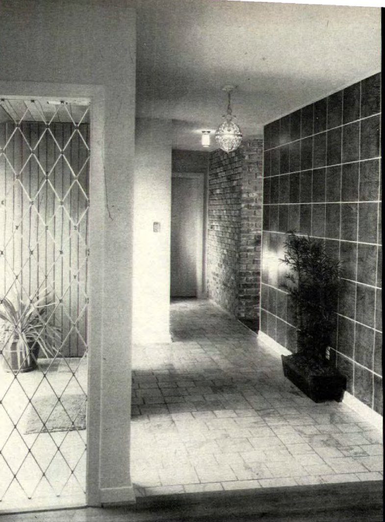 Menefee & Montgomery Textured Look House, Houston TX
