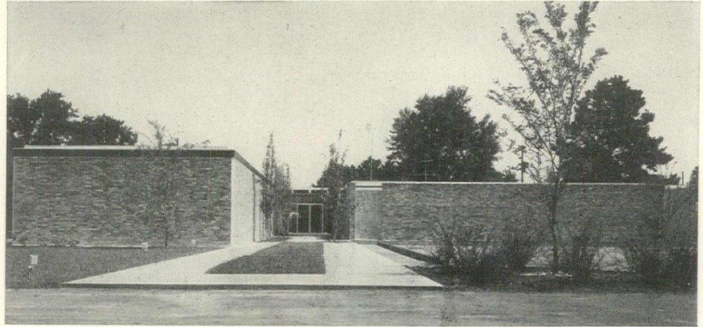 The A. J. Farfel House, Houston TX by Bolton and Barnstone