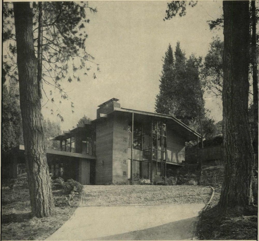 Henry Hill Uphill House. Designed by Henry Hill. Built by Hugo Miller Constructi