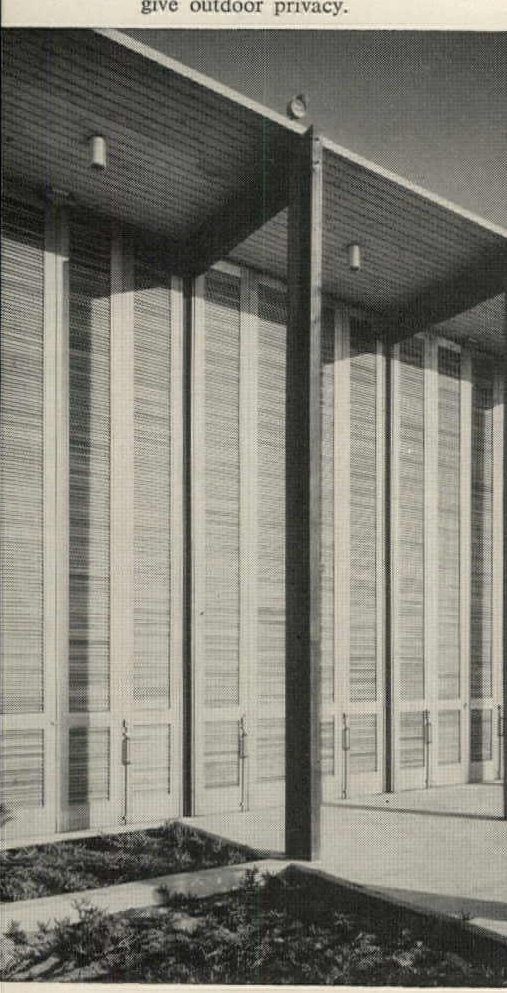 Shuttered Beach House in Del Mar, Del Mar CA