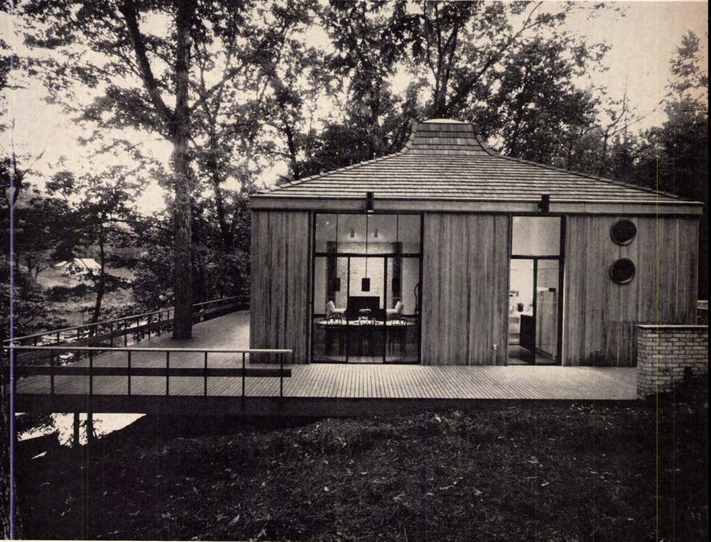 Curved-Roof Pavilion at Riva, Riva MD