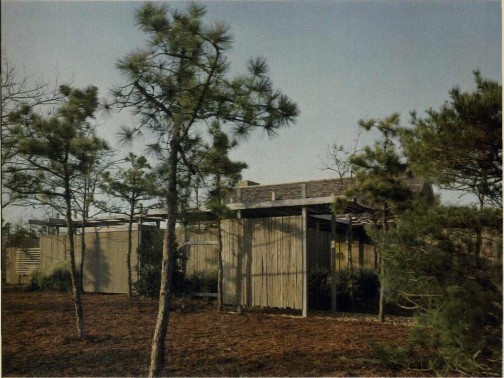 Fenced Vacation House at New Seabury, New Seabury MA