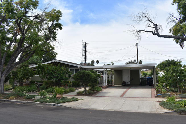 6511 Rhea Avenue, Reseda CA by Yolanda Krisel