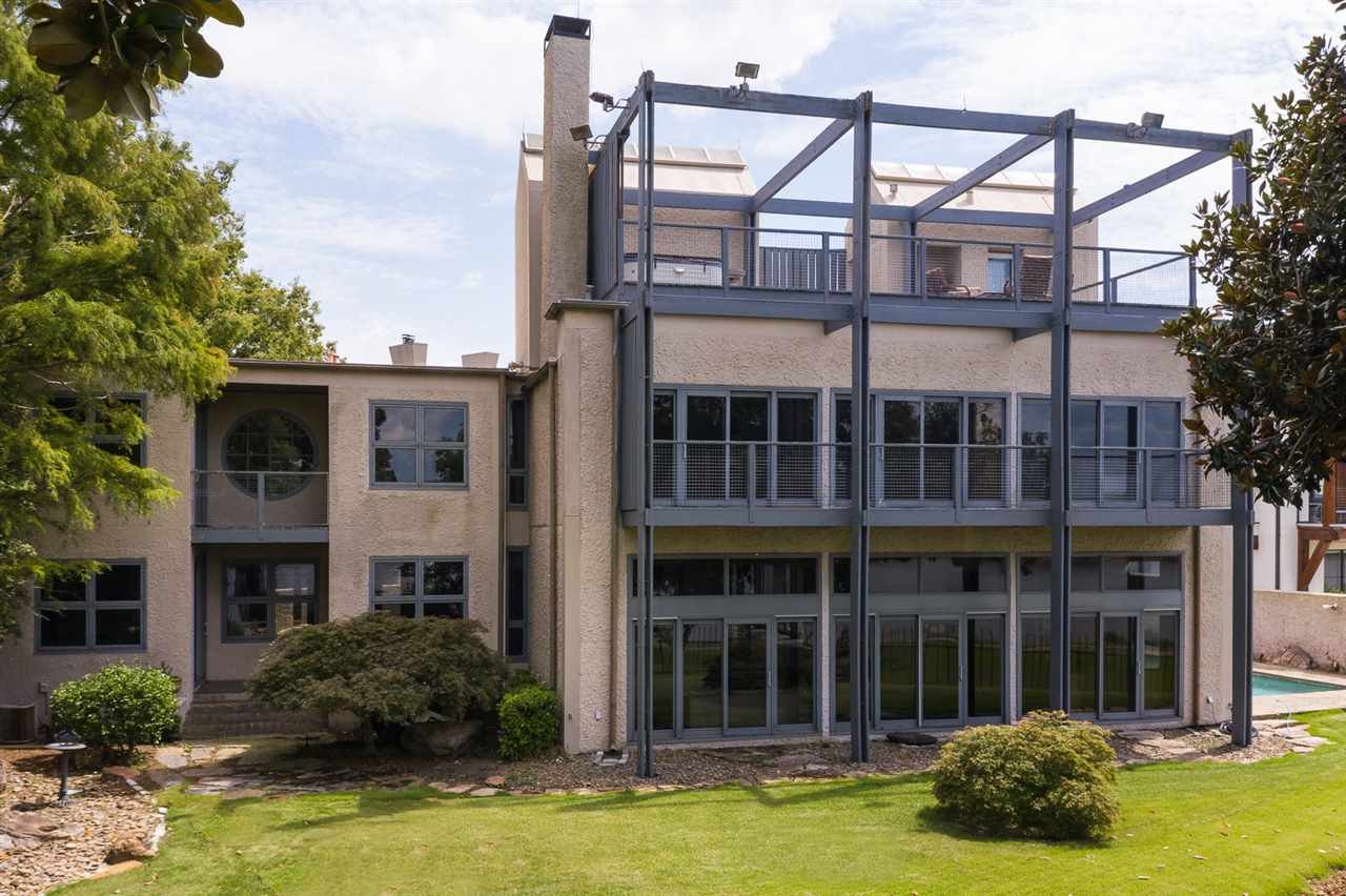 The Cybill Shepherd House, Memphis TN by Francis Mah