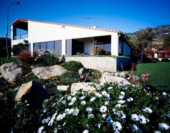 The Addis House, Malibu CA by Carl Maston