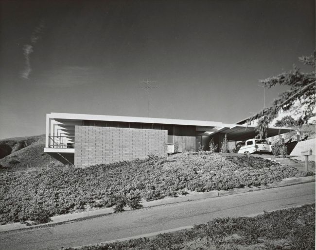 The Robert and Janet Addison House, Ventura CA by Carl Maston
