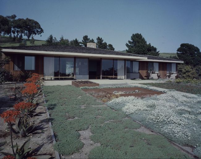 The Bauer House, Eastern Goleta Valley CA by Carl Maston