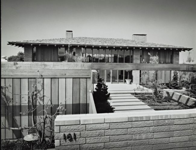 The John Killefer House, Corona del Mar CA by Carl Maston