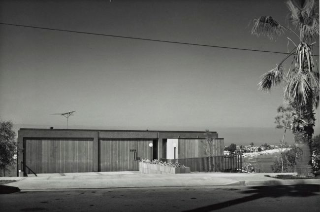 The E. Orion Rodeffer House, Newport Beach CA by Carl Maston