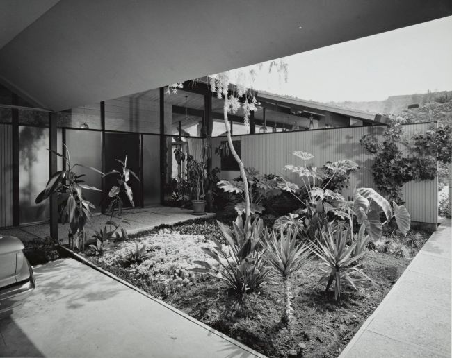 The Richard O. and Josephine Thies House, Studio City CA by Carl Maston