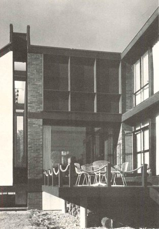 Private residence, Cheshire CT by Harold Roth and Edward Saad
