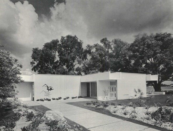 The Sunstate Builders House, Carrollwood, Tampa FL by Mark Hampton