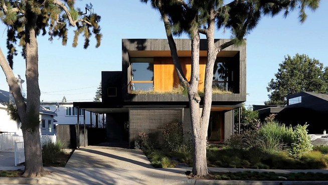 Translators' House, Culver City CA by Jacobschang Architecture