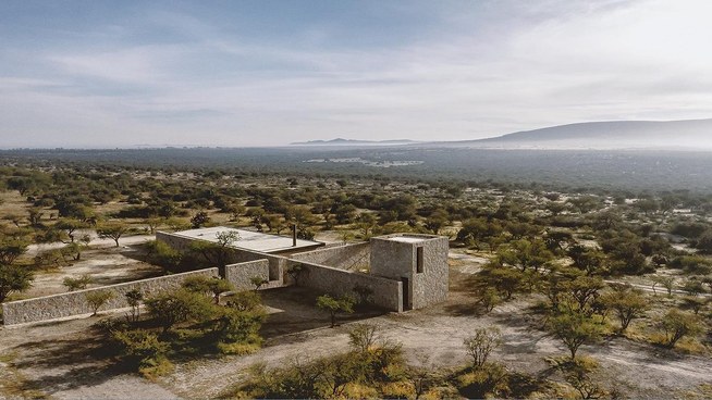 The Cem Turgu and Adriana Alegria House, San Miguel de Allende Mexico by HW Studio