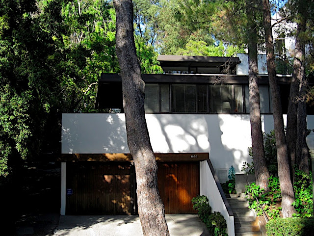 Neutra