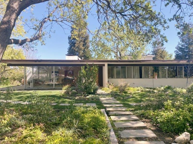 Neutra