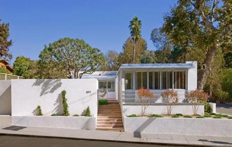 Neutra