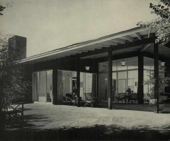 Modesto Wide-Roof House, Modesto CA