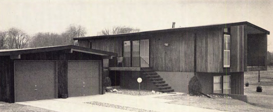 Upside-Down House at Mission, Mission KS